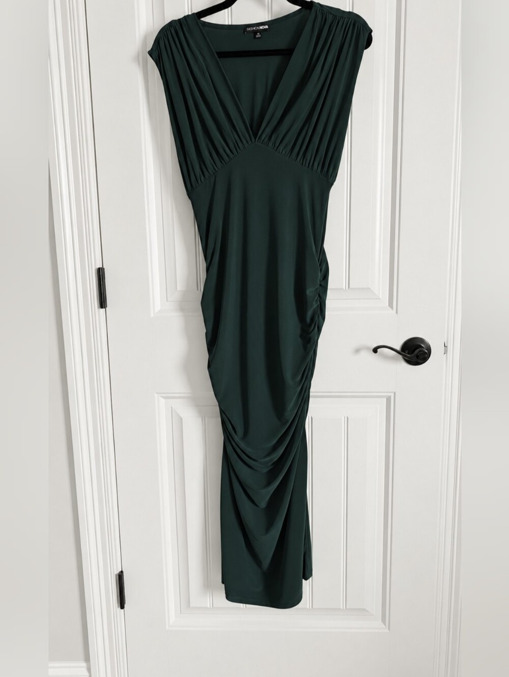 Fashion Nova Dark Green Ruched V-Neck Midi Dress, Size Medium